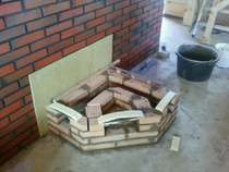 Takan muuraus aloitettu. 
20.7.2010.