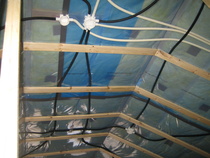 Yläkerran johdotusta