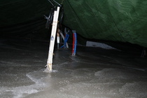 Lattiavalu kuivumassa pressun alla.
26.10.2009
